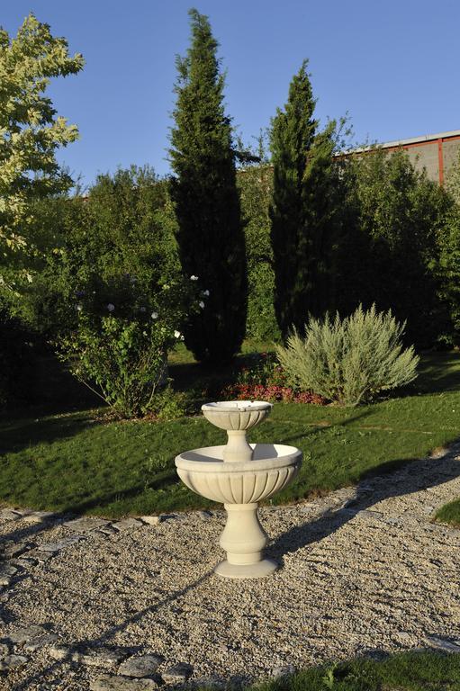 Chambres D'Hotes L'En Haut Des Vignes Mérignac Zewnętrze zdjęcie
